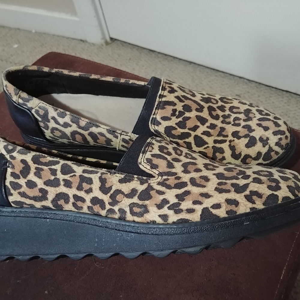 Cool Leopard Loafers